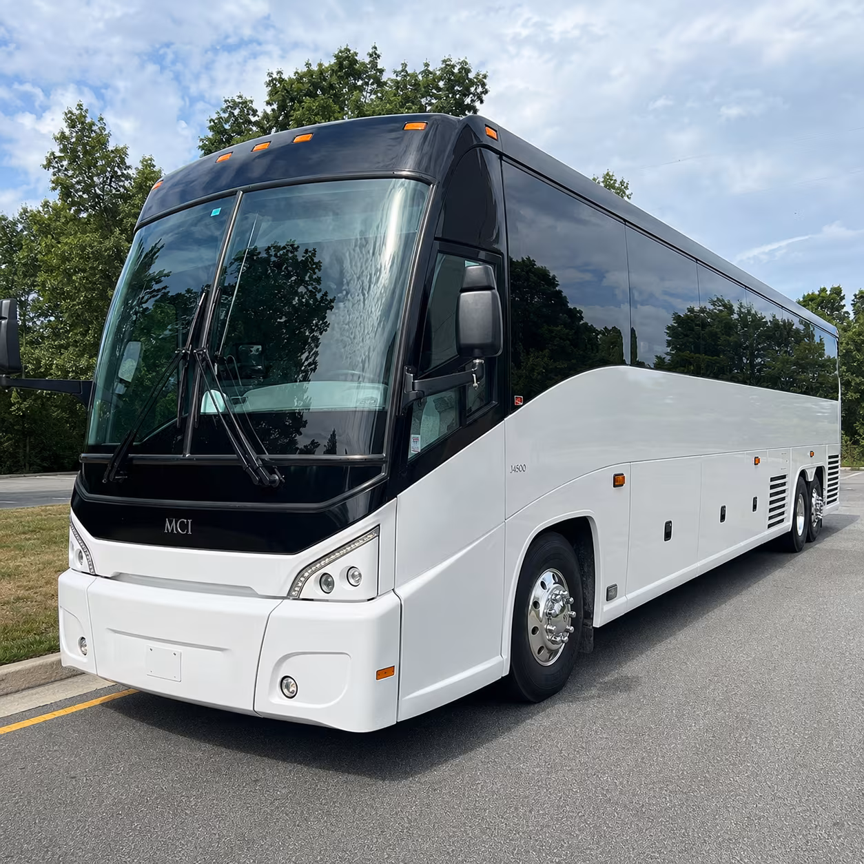 group transportation to toyota amphitheater and golden 1 center in sacramento
